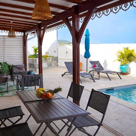 Villa Noelyne Le Robert Luaran gambar
