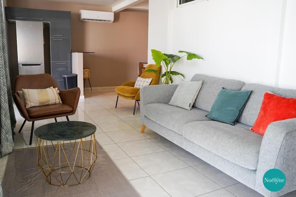 Villa Noelyne Le Robert Luaran gambar